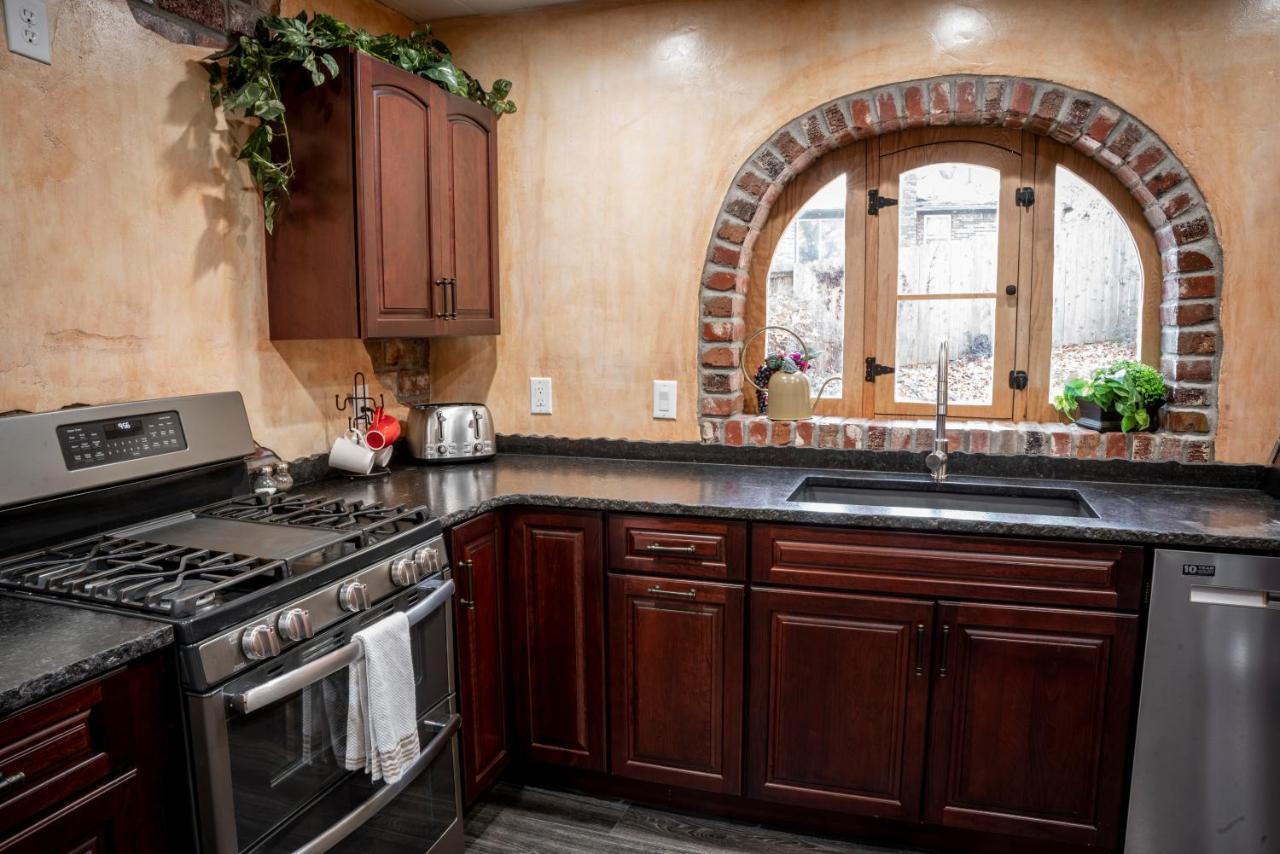 The Hobbit House, Fantasy Comes Home! Russellville Ngoại thất bức ảnh