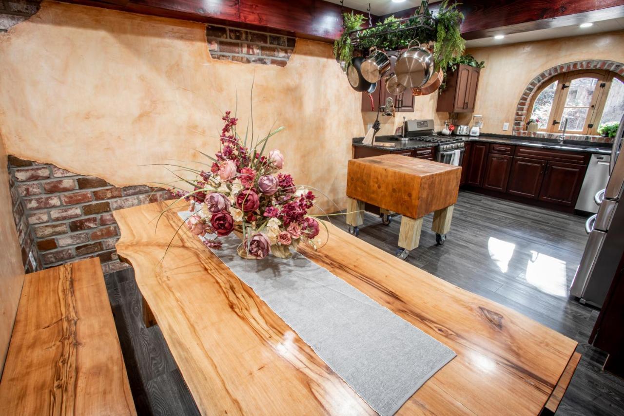 The Hobbit House, Fantasy Comes Home! Russellville Ngoại thất bức ảnh