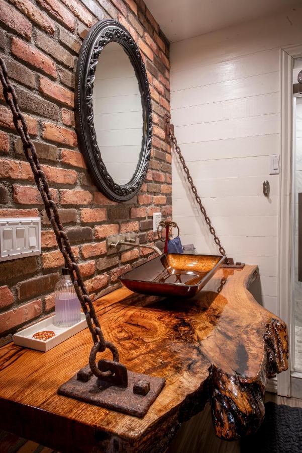 The Hobbit House, Fantasy Comes Home! Russellville Ngoại thất bức ảnh